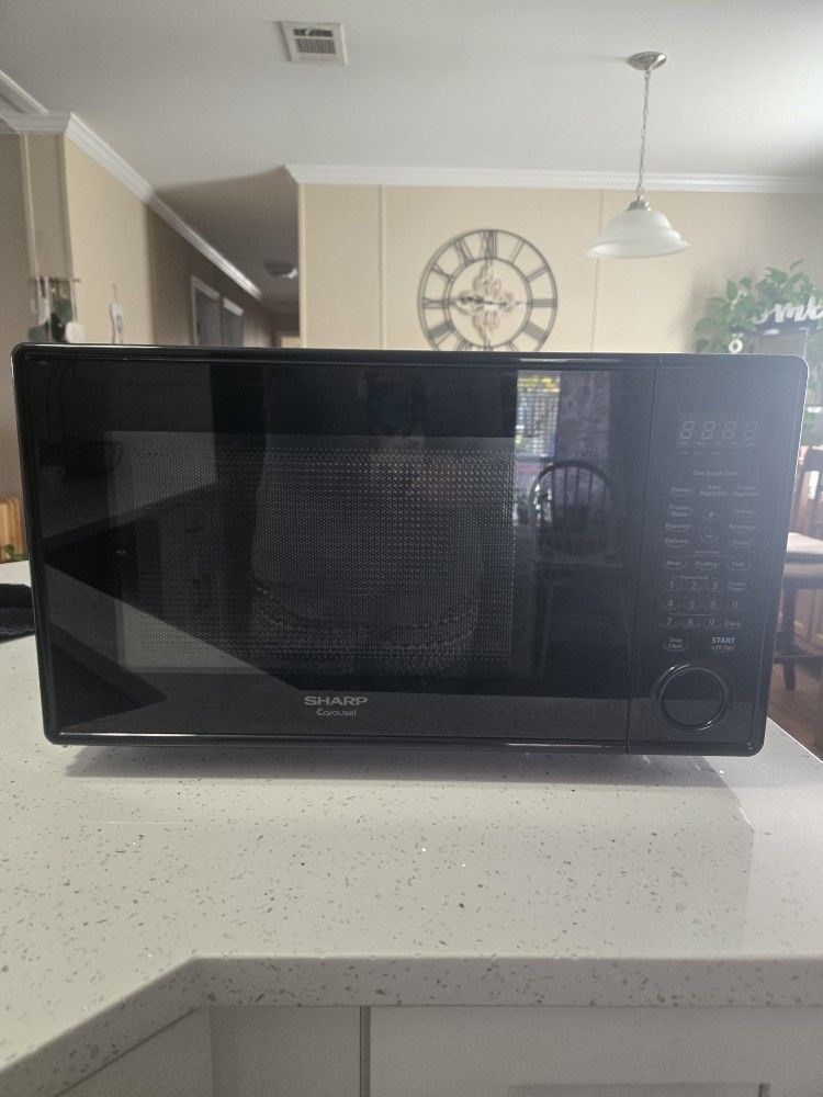 SHARP Microwave Good Condition.