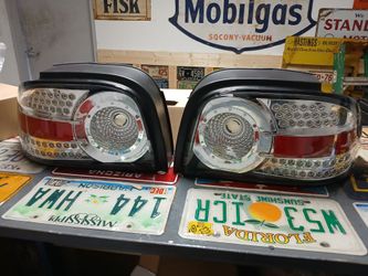 96-98 Ford Mustang tail light set Right And Left Side w/Led