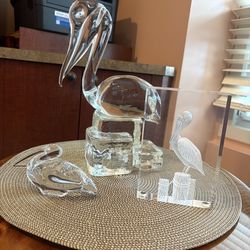 Vintage Art Glass Pelican Sculptures & Engraved Panel – 3 Piece Set