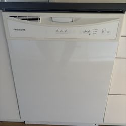 Frigidaire Dishwasher 24 Inch