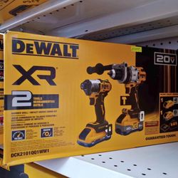 Dewalt Drill Set