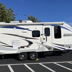 2019 Lance travel trailer. Model 1985.
