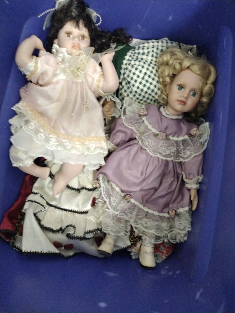 Antique Dolls