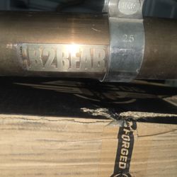 B2B Fab Tiggy Pipe.