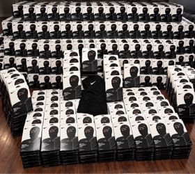 Nike Pro Therma-FIT Hood – Bulk Lot