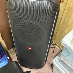 JBL 710 Partybox