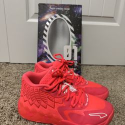 Lemelo ball mb.01 breast cancer awareness 