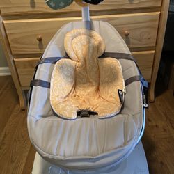 Mamaroo Swing Chair