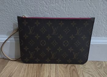 Authentic Louis Vuitton Pouch