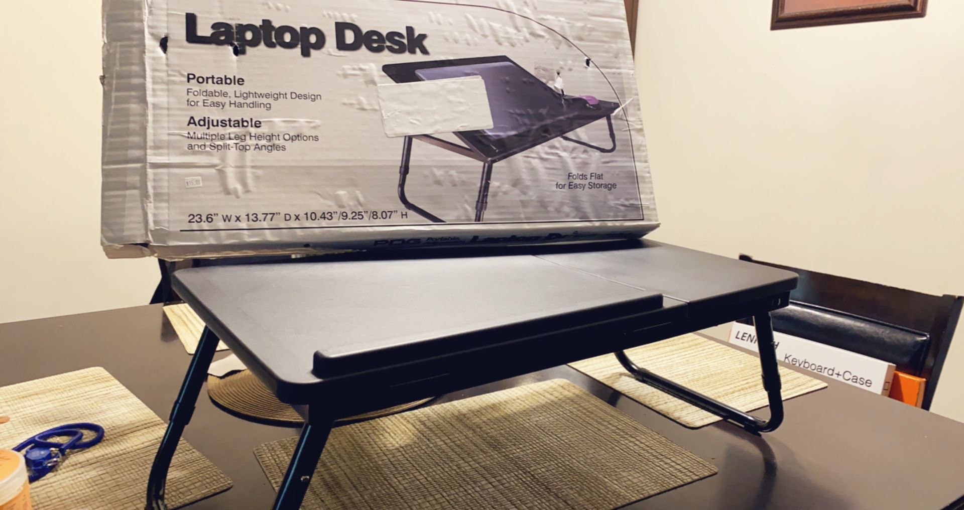 Laptop desk