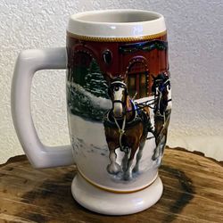 2006 Budweiser Holiday Christmas Beer Stein Clydesdales