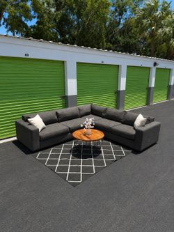 High-End West Elm Urban 3-Piece Heathered Charcoal Sectional Couch Sofa