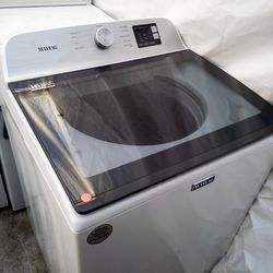 Like New Maytag HE Washer