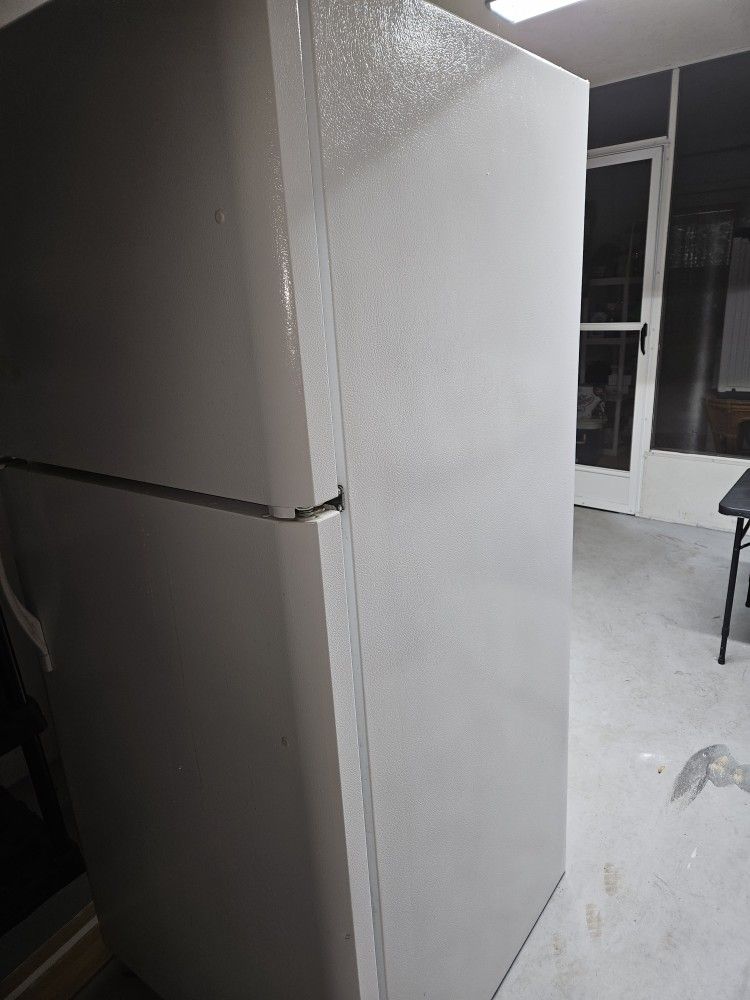 Free Refrigerator
