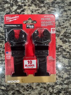 MILWAUKEE 1-3/8 in. High Carbon Steel Universal Fit Wood Cutting Multi-Tool Oscillating Blade (10-Pack)