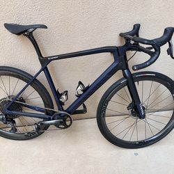 Canyon Grail CFR Gravel Bike- SRAM AXS (Medium)