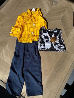 Boys woody costume 3T Toy Story