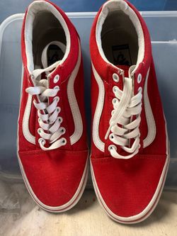 VANS ( womens) 9