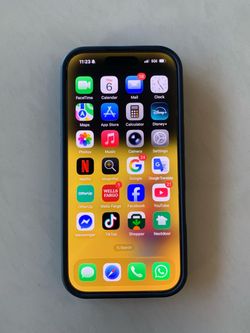 iPhone 16 Pro 128 GB Verizon  like new white