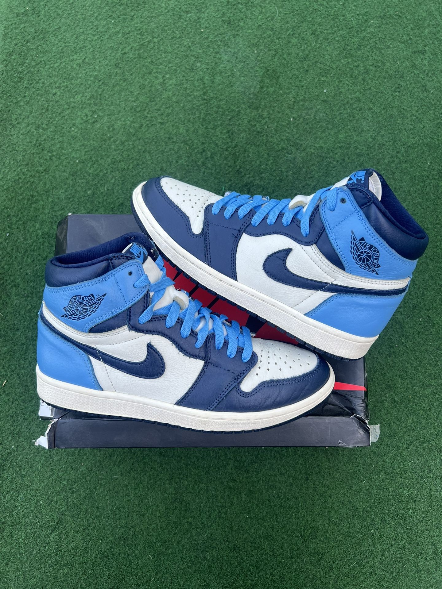 Size 8.5 - Air Jordan 1 High Retro Obsidian