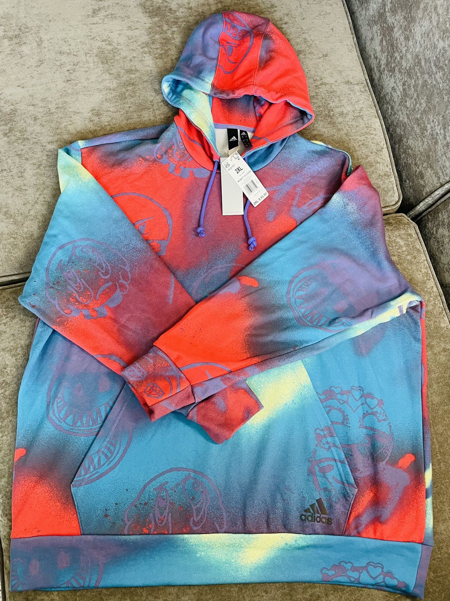New Adidas 2XL Graphic Face Multicolored Hoodie