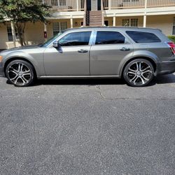 2008 Dodge Magnum