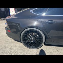 Audi 22” new r8 style rims new tires set a7 a8 q7