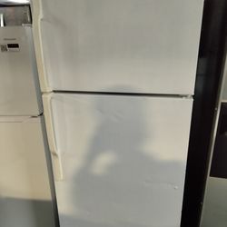 Apartment Size Refrigerator