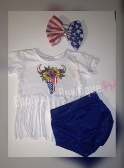 Set 4th of July/ America/size 2T, 3T