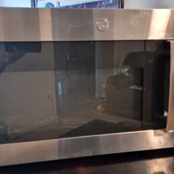 Microondas GE De Acero Inoxidable 