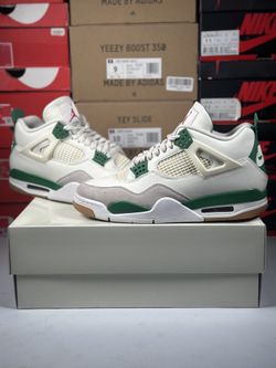 Size 9.5M - Nike SB x Air Jordan 4 Retro ‘PlNE Green’