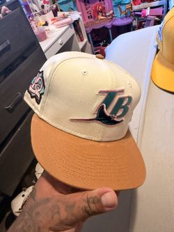 Fitted Hat 75:8