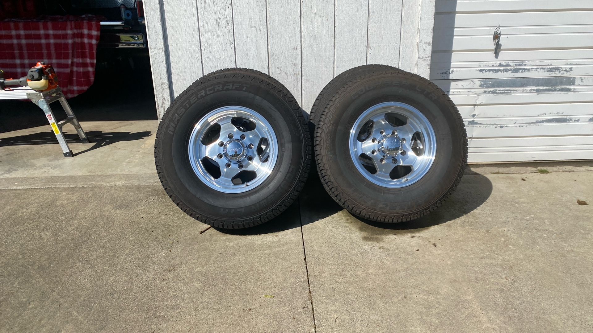 265/75 R16 Wheels And Tires 90% Tread