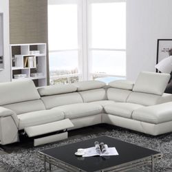 Sectional Sofa In Offer 🔥🔥🔥