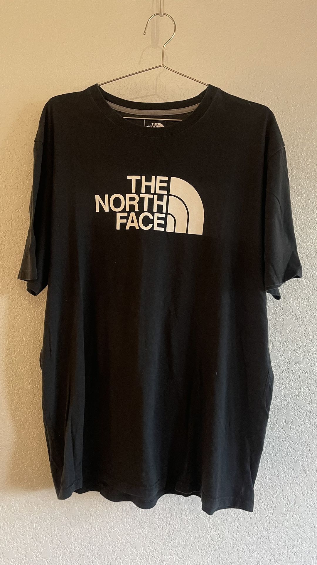 The North Face, t-shirt, XL, black, standard fit for Sale in Denver, CO