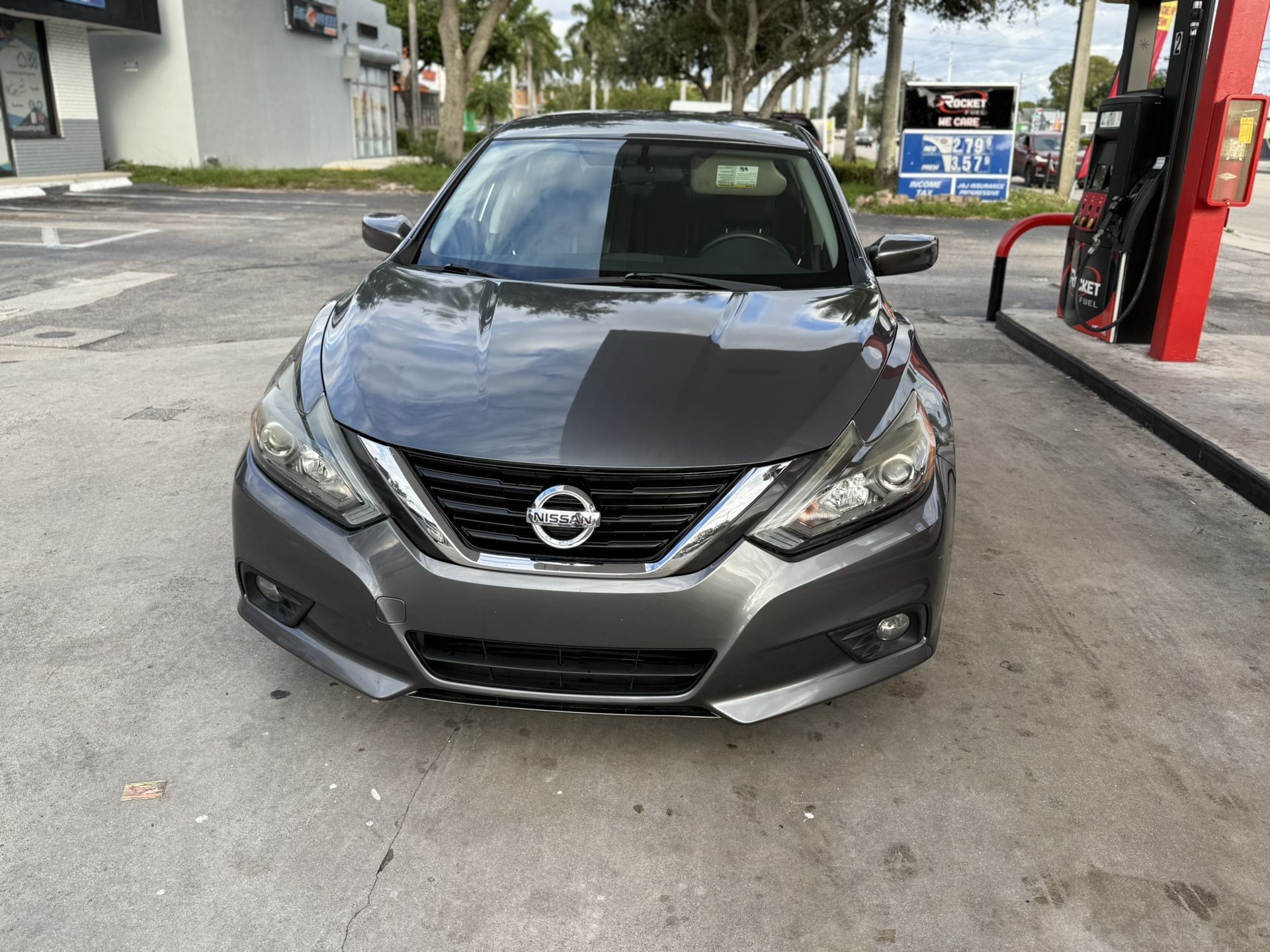 Nissan Altima 