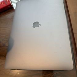 2019 MacBook Pro 16 Inch Display 500 GB