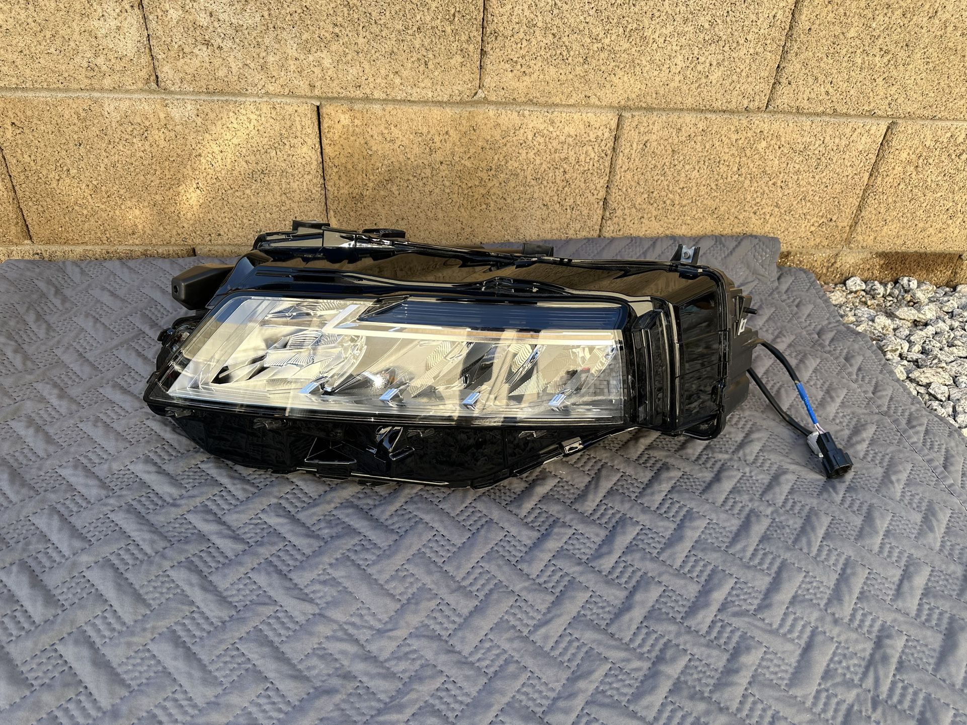 Nissan Rogue Headlight 2021-2023, OEM ORIGINAL NISSAN ROGUE HEADLAMP, Driver Side