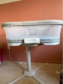 Halo bassinet