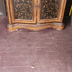 Free Cabinet 