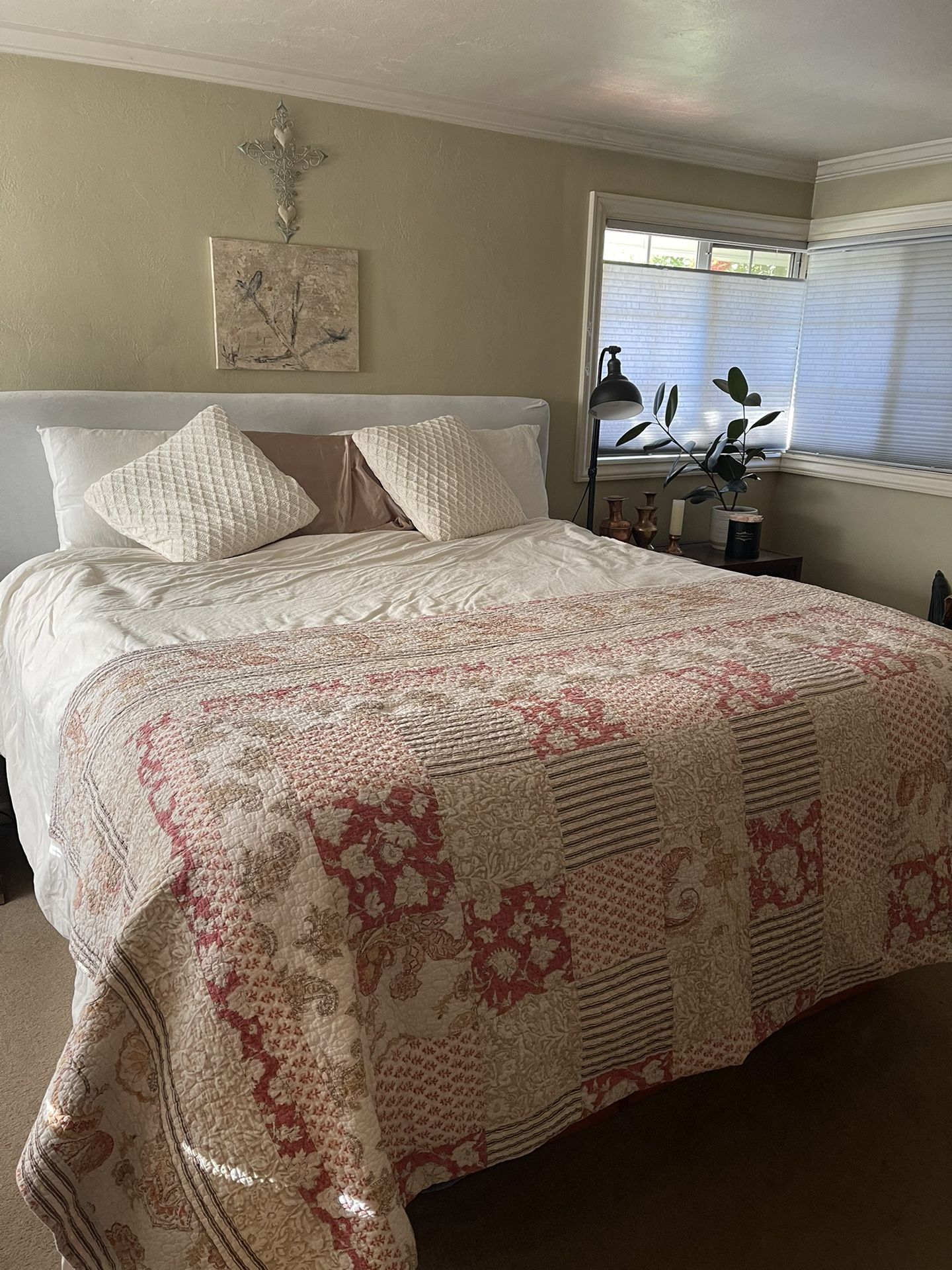 California King Wooden Bed Frame And Mattress Box Spring Set