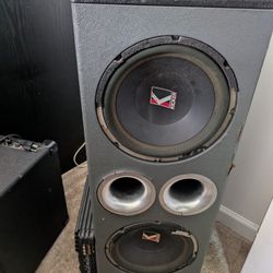 Alpine Powered Amplifier AND 2x8" Subwoofer (Untested)