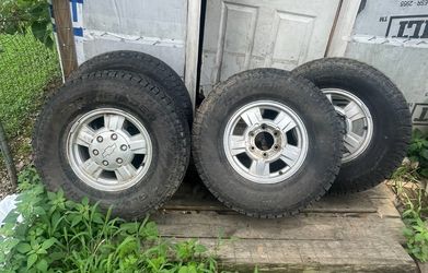 Tires=llantas