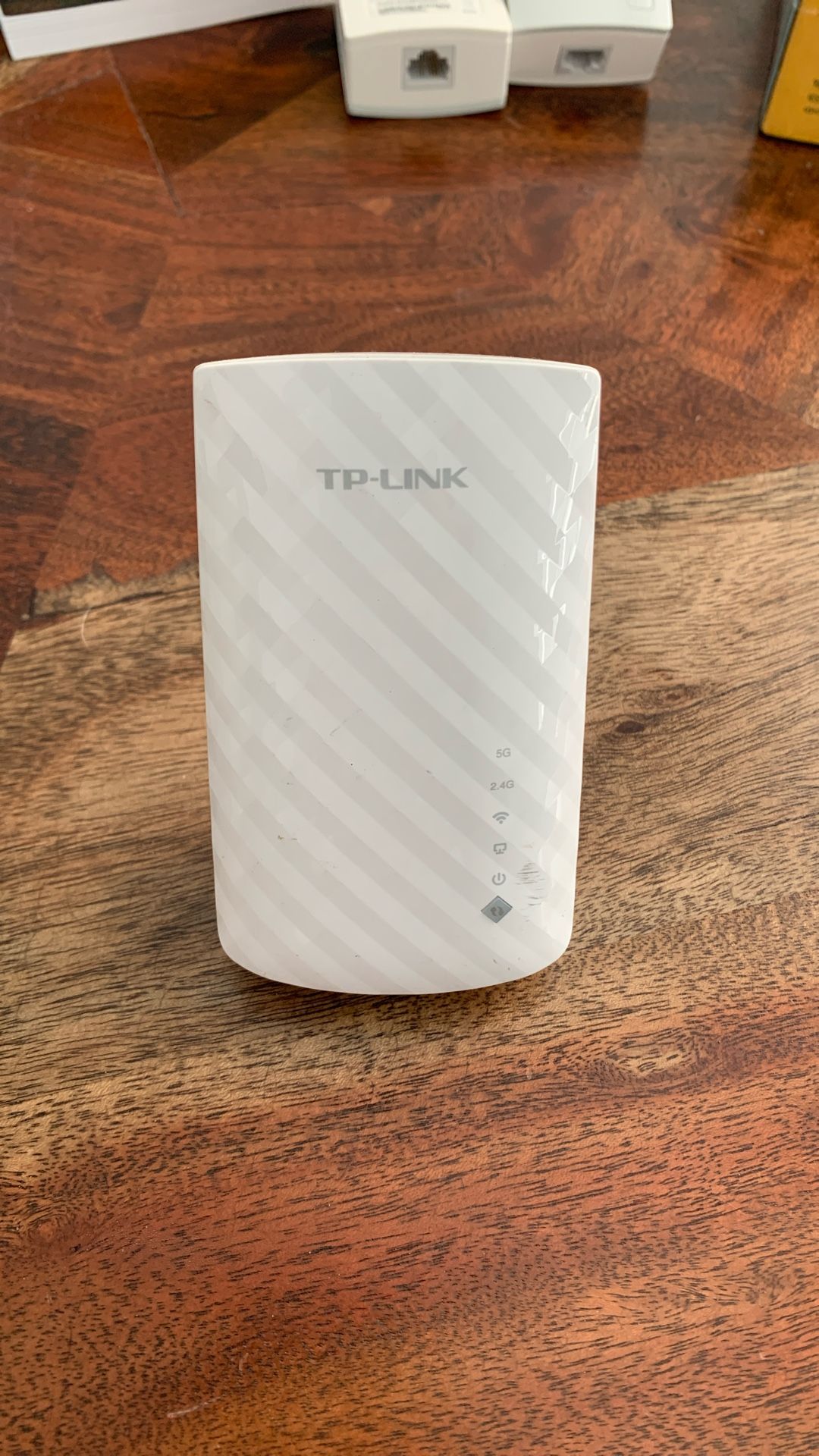 TPLINK AC750 Wi-Fi Range Extender RE200
