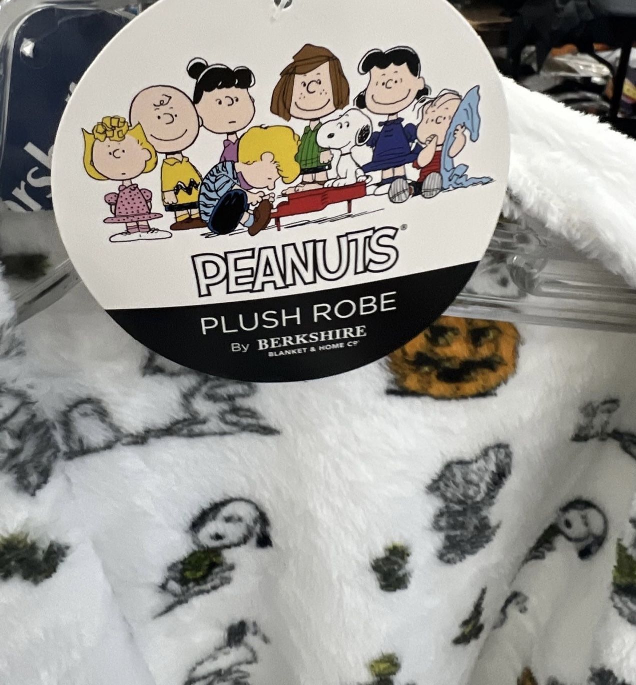 Halloween snoopy robe ❤️