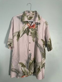 Tommy Bahama Medium Like New 100% Silk Shirt Hawaii Floral Medium