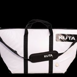 KUTA FISH/COOLER BAG BRAND NEW 36"...MOVING 