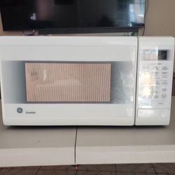 GE MICROWAVE  