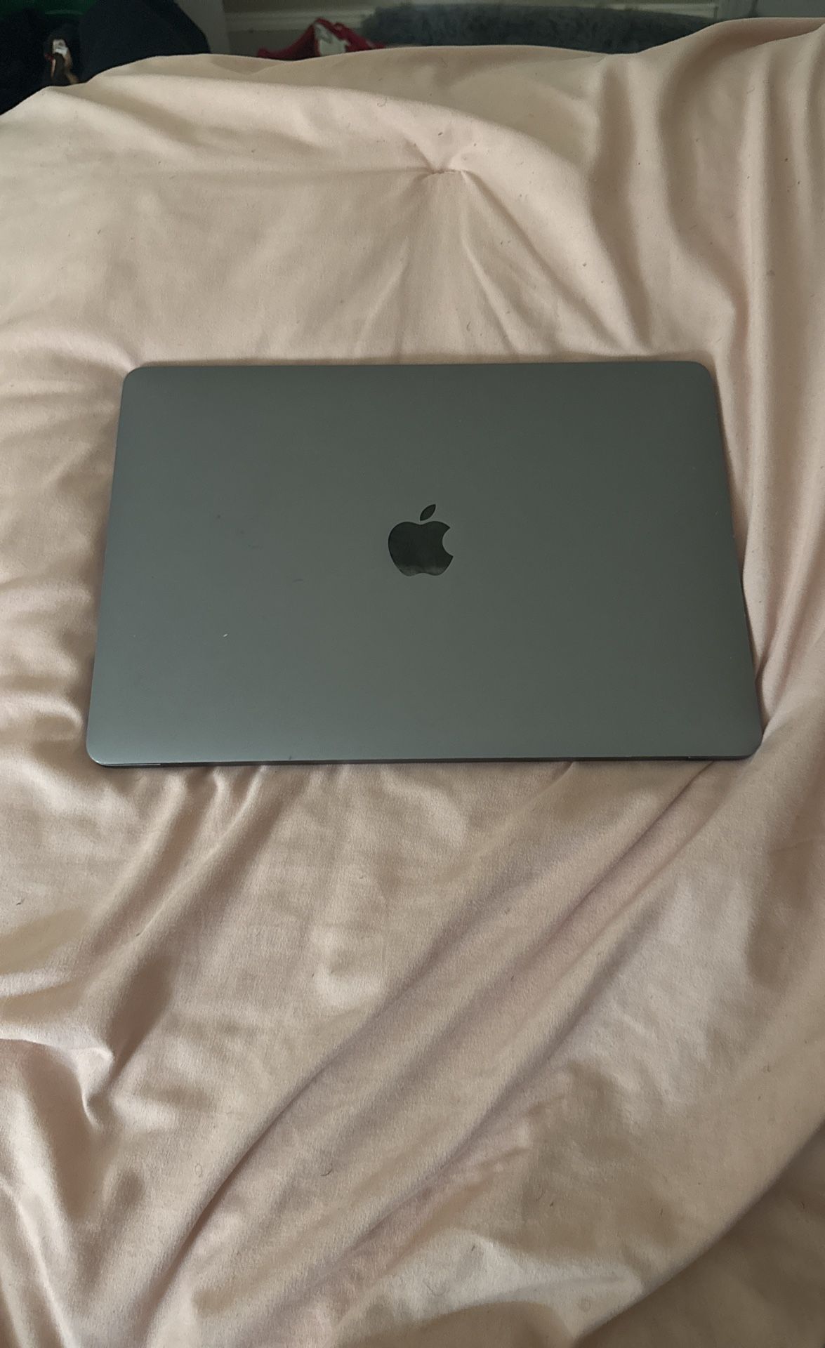 MacBook Pro With Touch Bar 