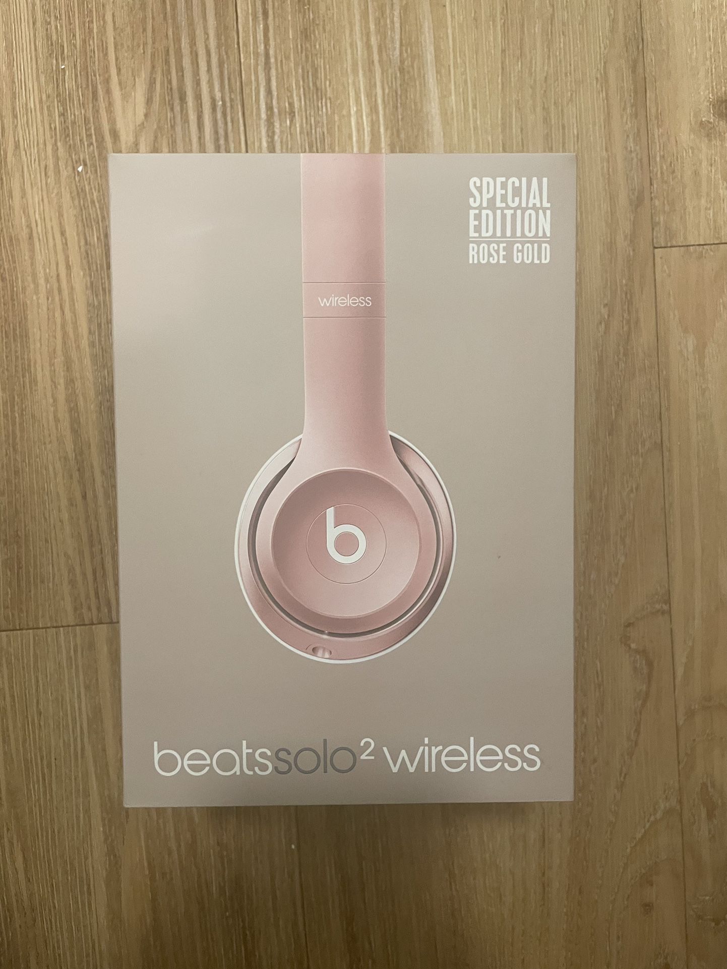 Beats Solo2 Wireless Special Edition Rose Gold